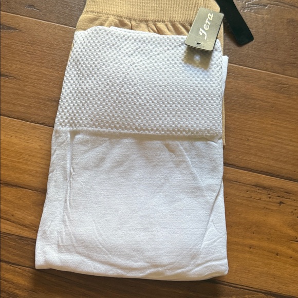 NWT 3 PACK thermal leggings one size - Picture 3 of 8